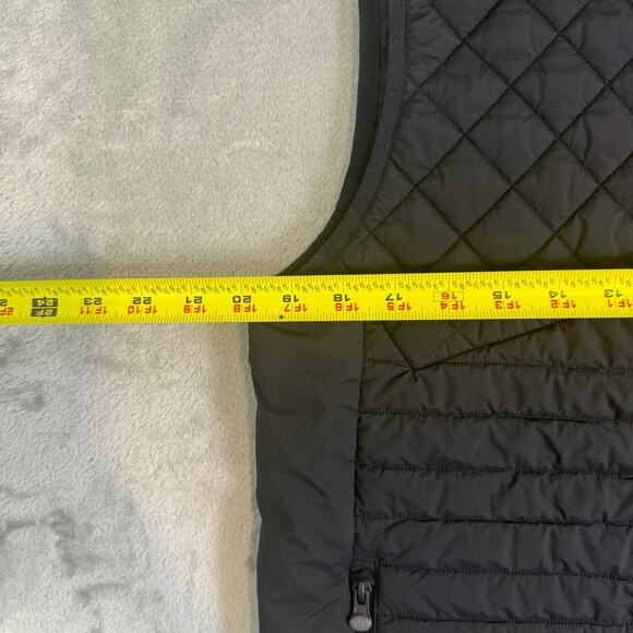 Greyson Black Quilted Bomber Vest - Picture 6 of 7